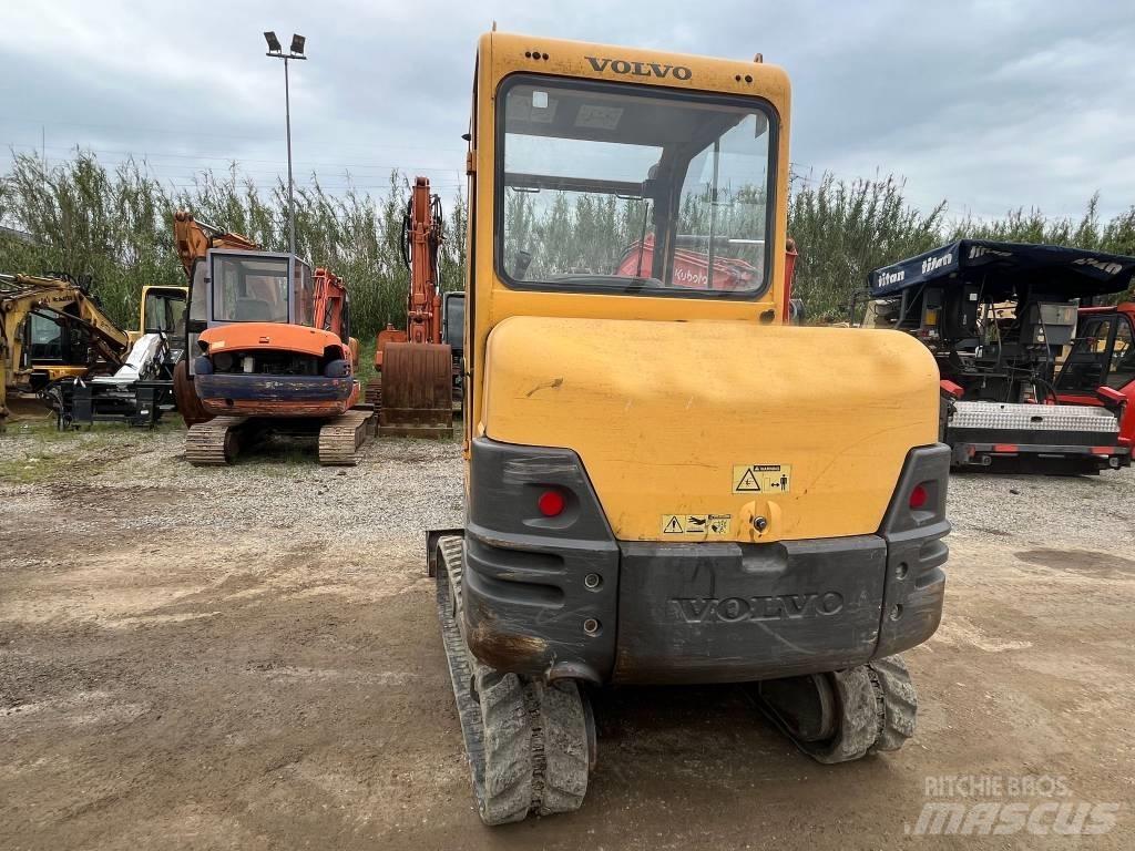 Volvo EC 25 Mini excavadoras < 7t