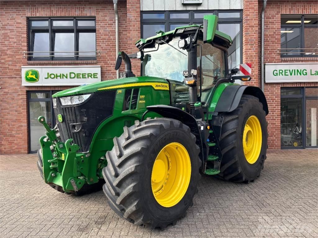 John Deere 7R330 Tractores