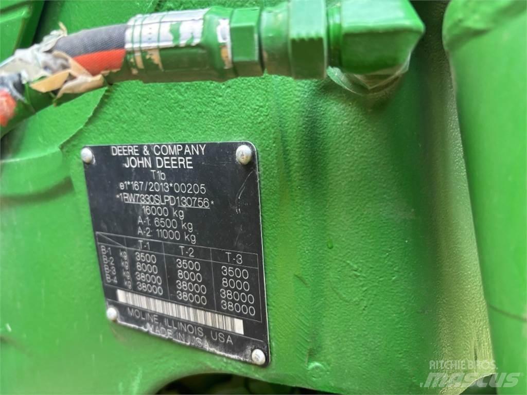 John Deere 7R330 Tractores