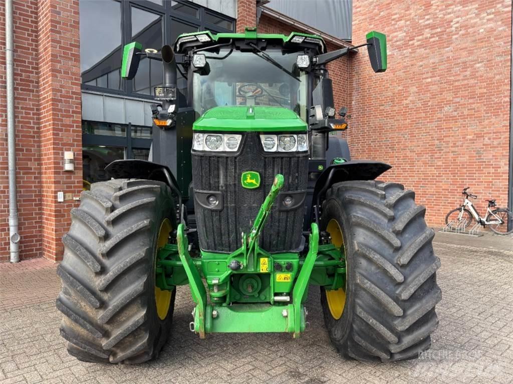 John Deere 7R330 Tractores