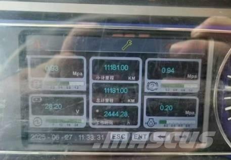 Sany STC1000C7-1 Grúas todo terreno