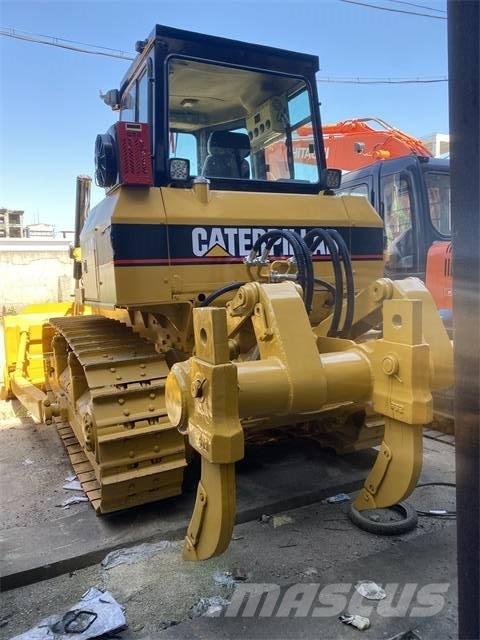 CAT D 6 G Buldozer sobre oruga