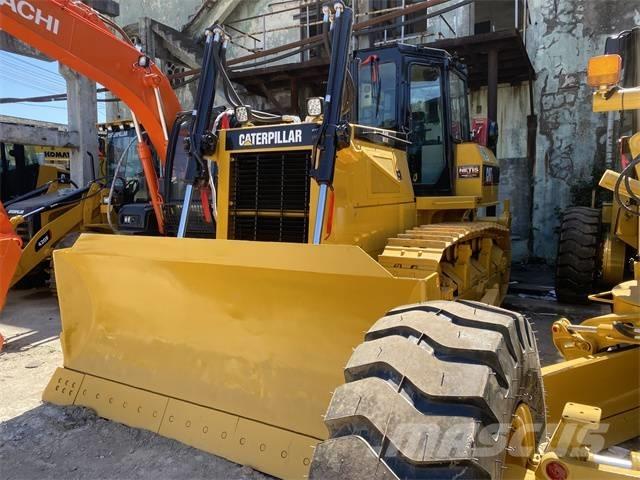 CAT D 6 G Buldozer sobre oruga