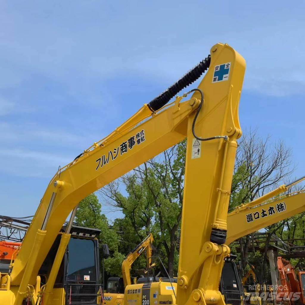 Komatsu PC 220-8/ Excavadoras de cadenas