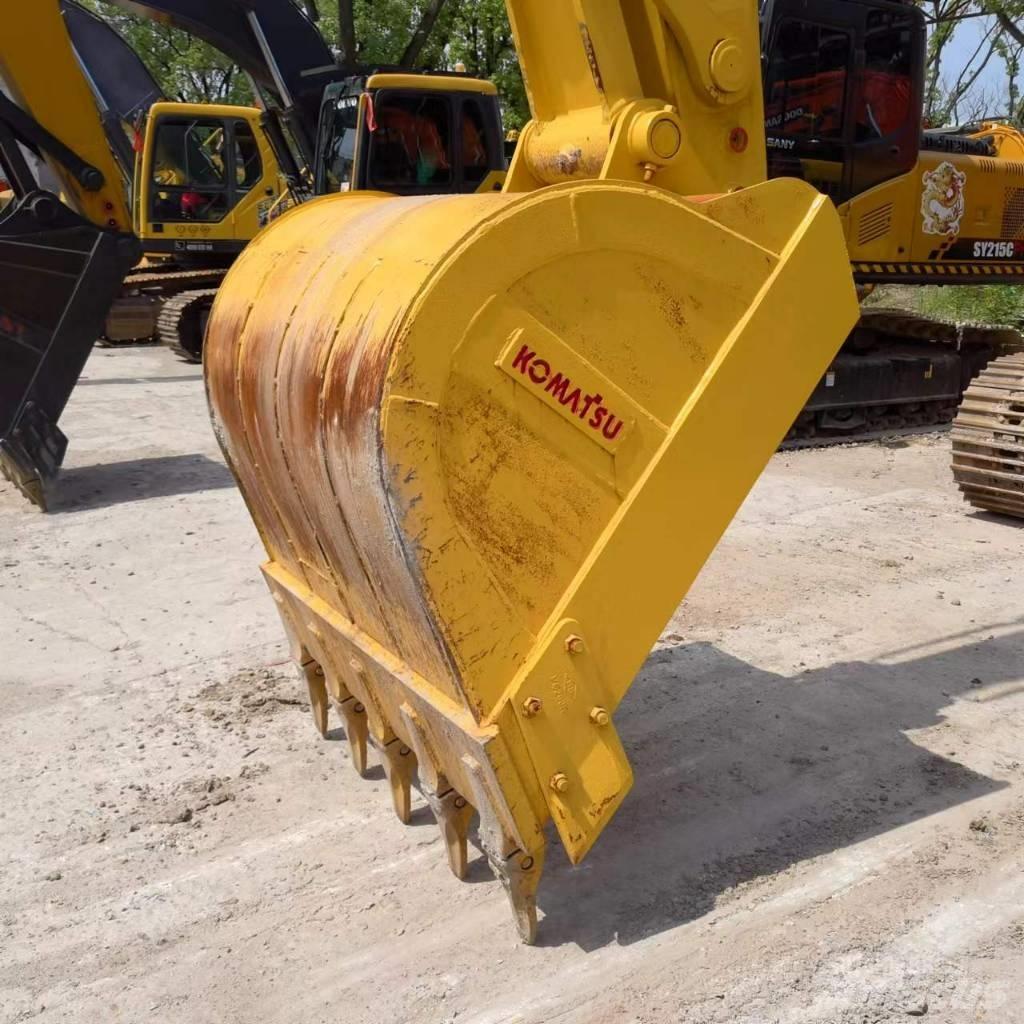 Komatsu PC 220-8/ Excavadoras de cadenas