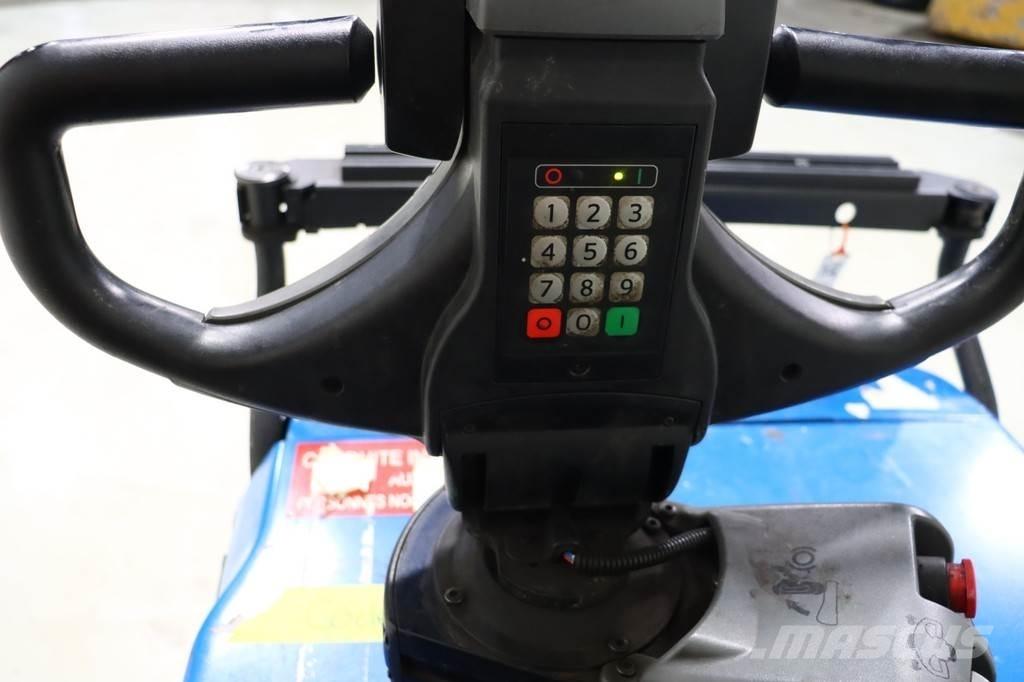 Toyota OSE120 Recogepedidos de baja altura