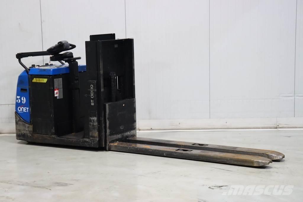 Toyota OSE120 Recogepedidos de baja altura