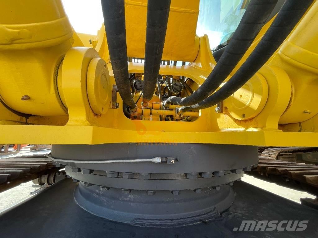 Komatsu PC 450 LC-8 Excavadoras de cadenas