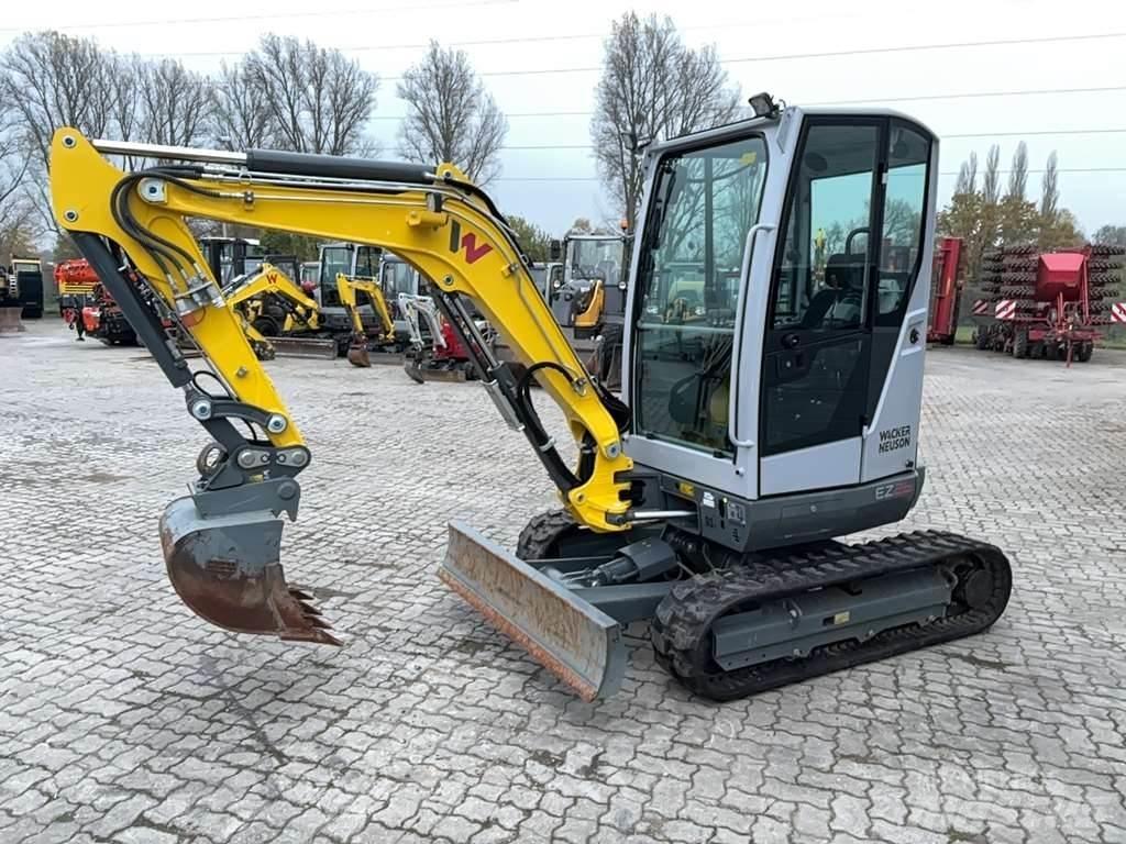 Wacker Neuson EZ26 Mini excavadoras < 7t