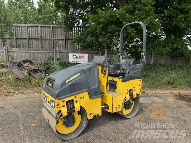 Bomag BW 80 AD-5 Rodillos de doble tambor