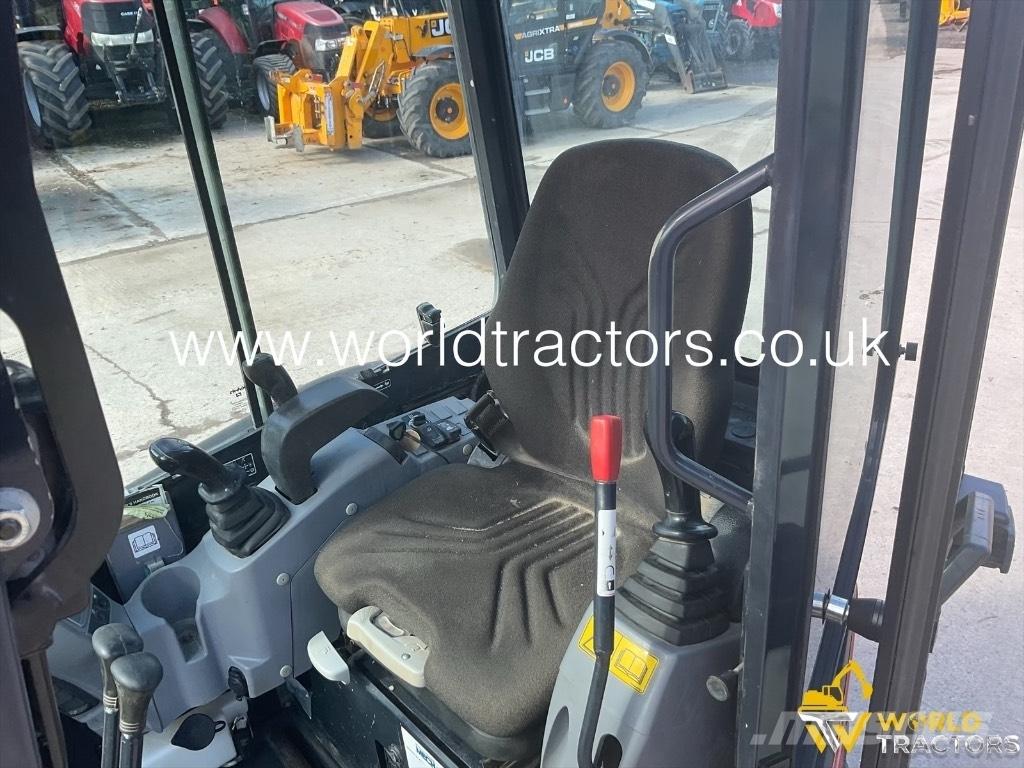 Kubota U 27-4 Mini excavadoras < 7t