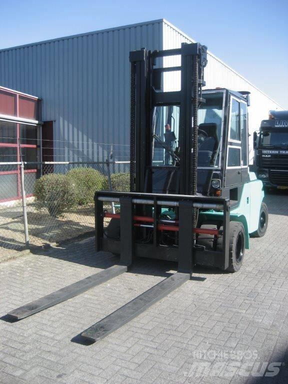 Dantruck 9690 DD900 Carretillas diesel