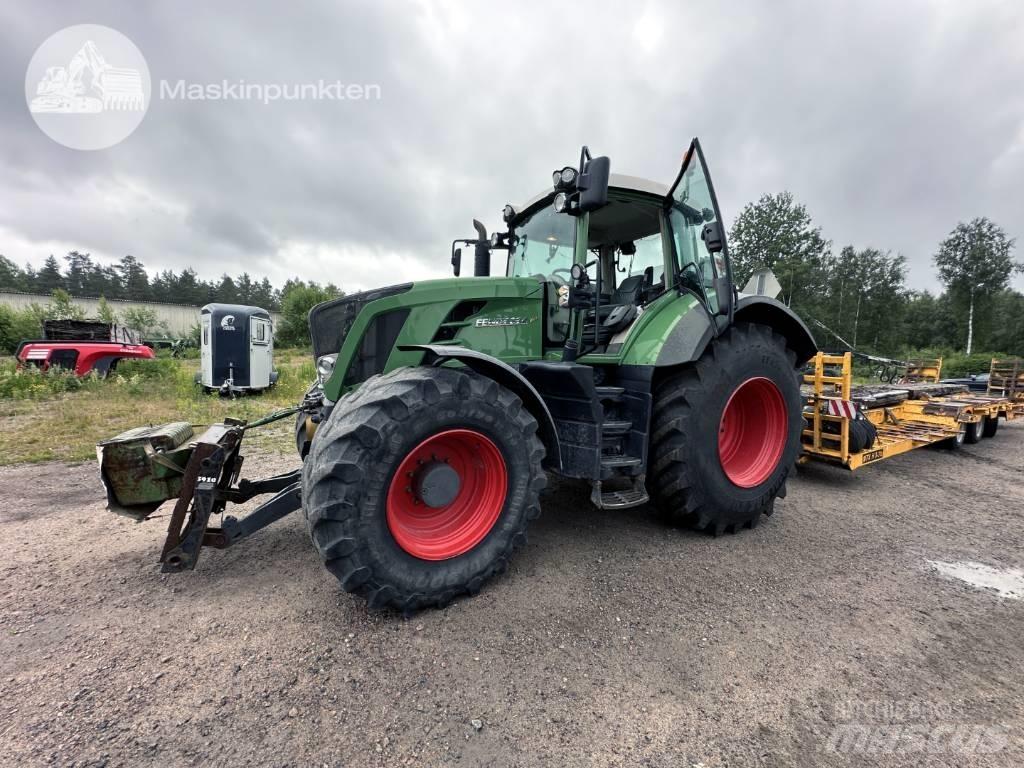 Fendt 824 Vario Tractores
