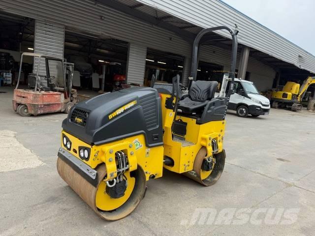 Bomag BW 100 AD M-5 Rodillos de doble tambor