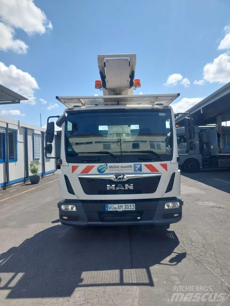 Palfinger P 300 KS Plataformas sobre camión
