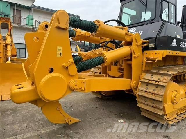 Shantui SD 32 Buldozer sobre oruga