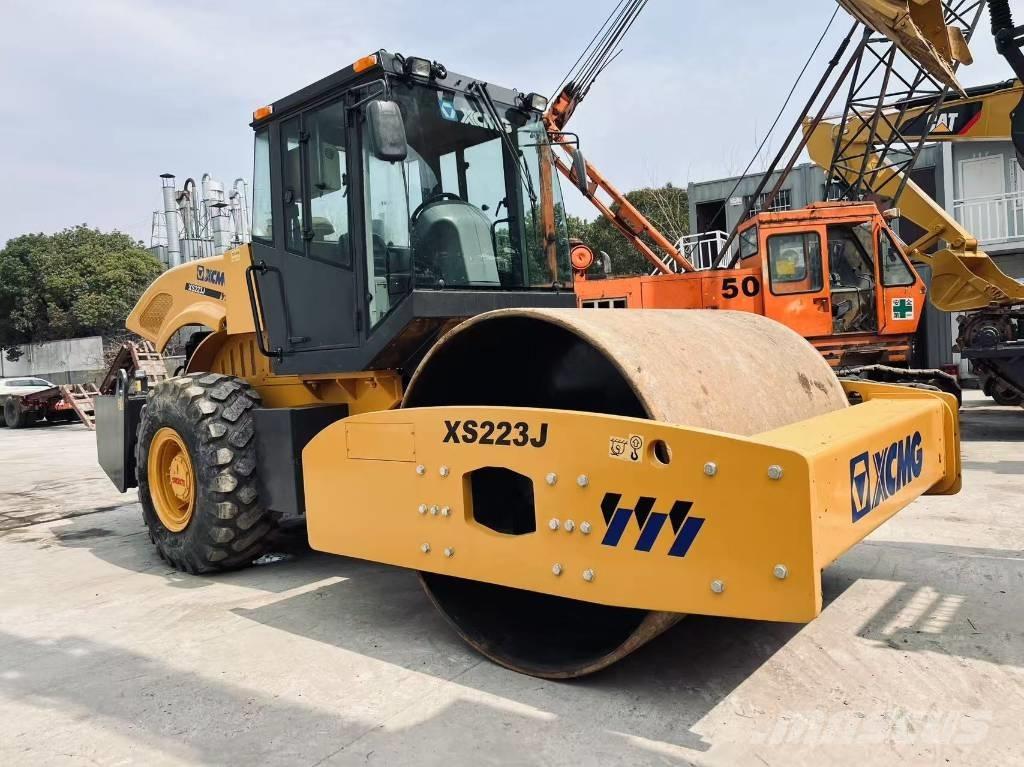 XCMG XS 223 J Rodillos de un solo tambor