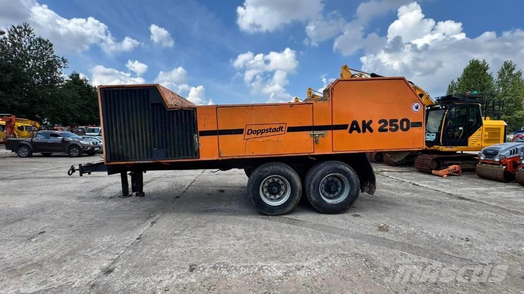 Doppstadt AK 250 Trituradoras para desguace