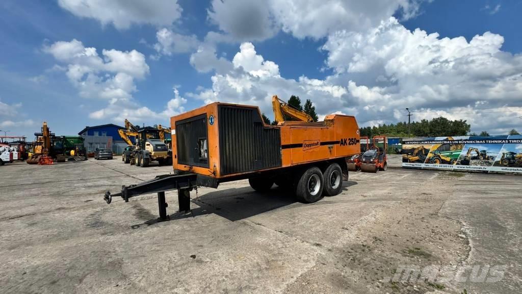 Doppstadt AK 250 Trituradoras para desguace