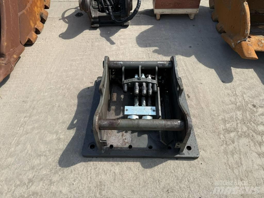 OilQuick OQ80 Enganches rápidos