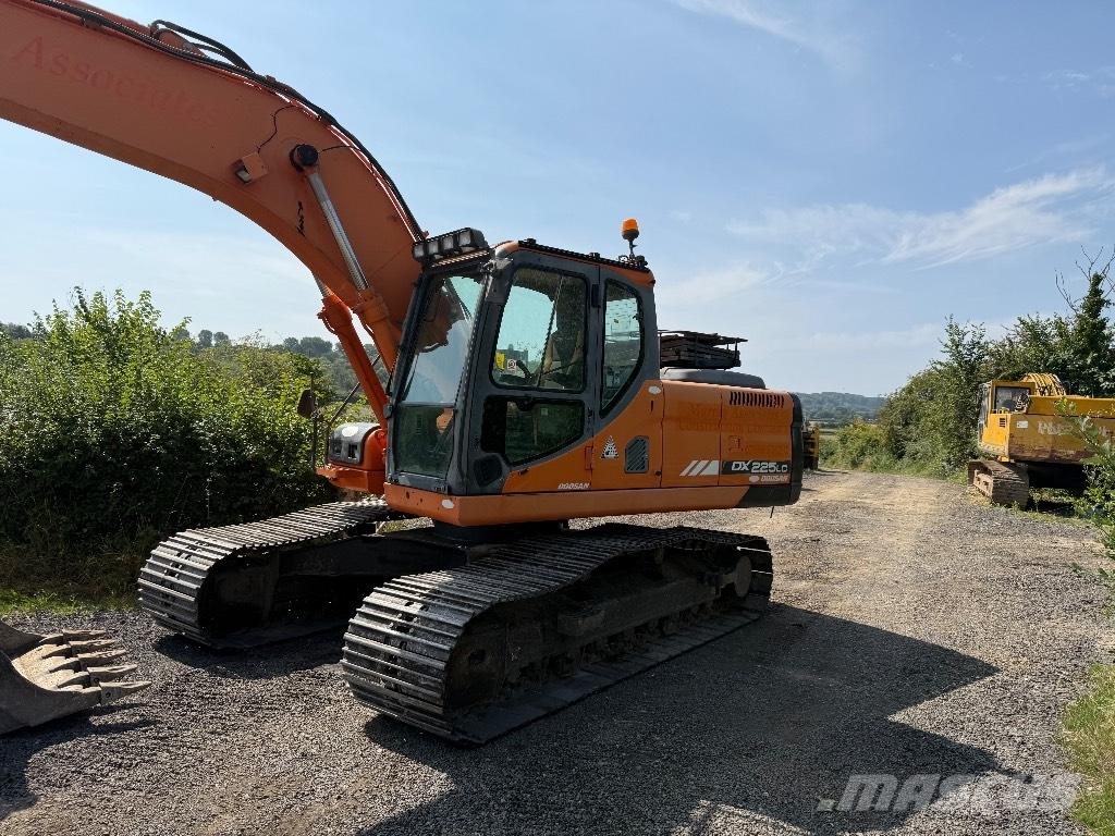 Doosan DX 225 LC Excavadoras de cadenas