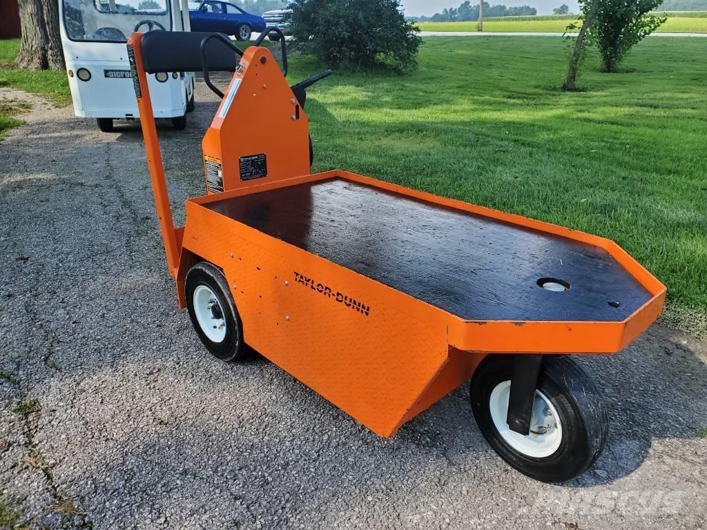 Taylor-Dunn SC100 Cabeza tractora