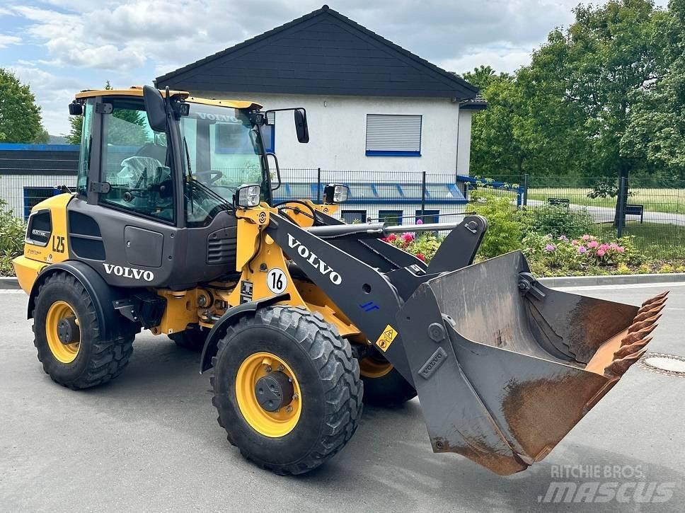 Volvo L 25 Electric Cargadoras sobre ruedas