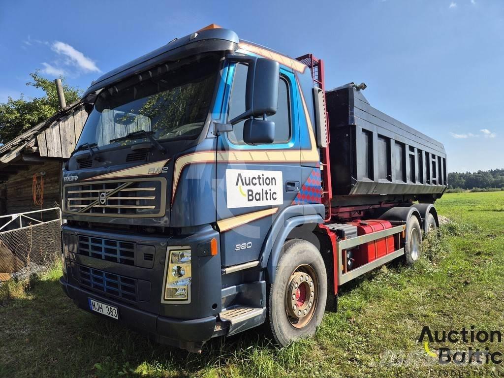Volvo FM12 Camiones bañeras basculantes o volquetes