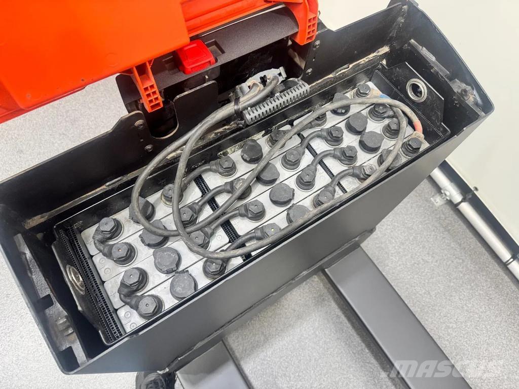 BT LWE 160 Transpaletas Electricas