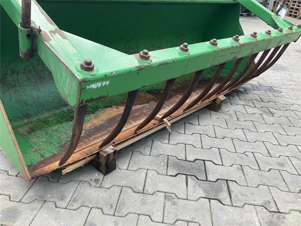 John Deere 2,20 m Accesorios para carga frontal