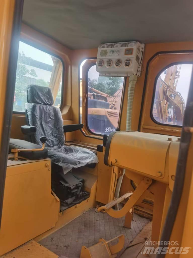 CAT D 7 G Buldozer sobre oruga