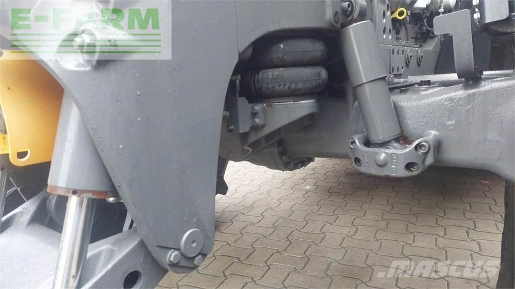 Valtra T 174 Tractores