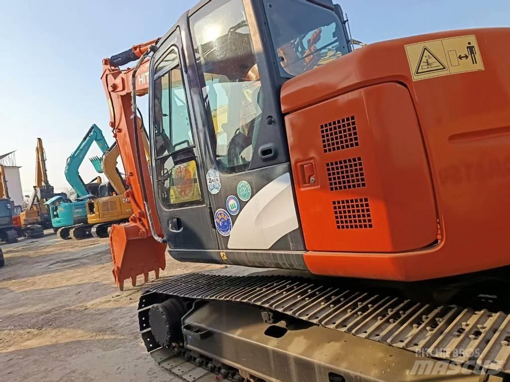 Hitachi ZX135 Excavadoras de cadenas