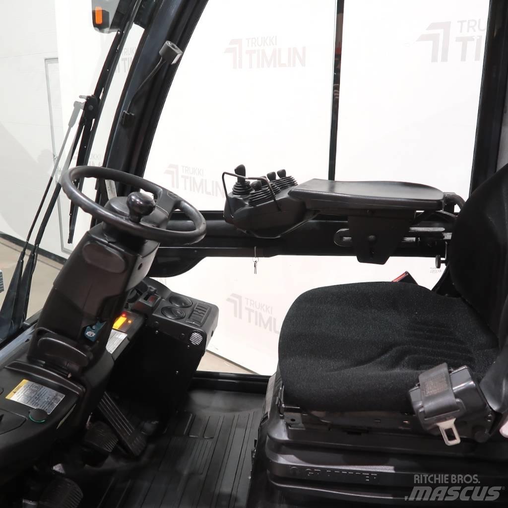 Toyota 52-8FDF25 Carretillas diesel