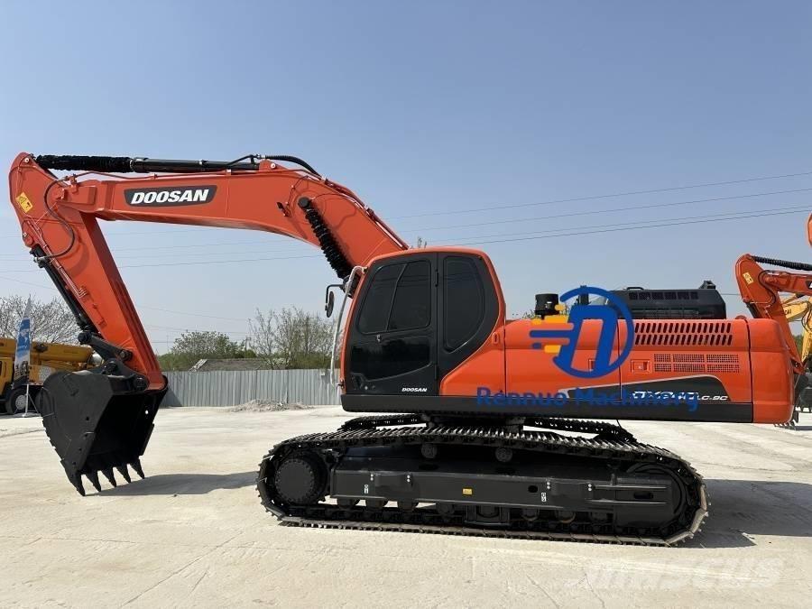 Doosan DX 340 Excavadoras de cadenas