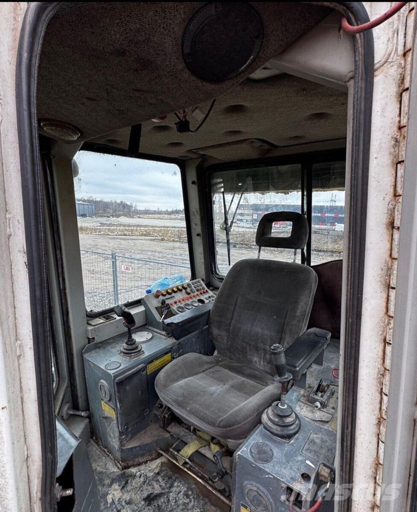 Liebherr 732 Buldozer sobre oruga