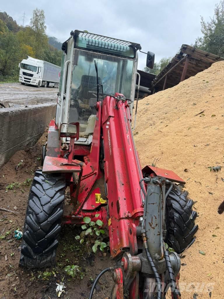 Weidemann 3006 Chasis y suspención