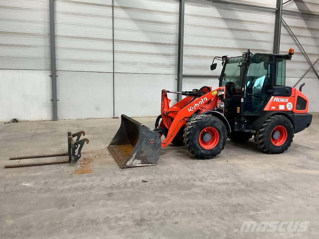 Kubota R 065 Cargadoras sobre ruedas