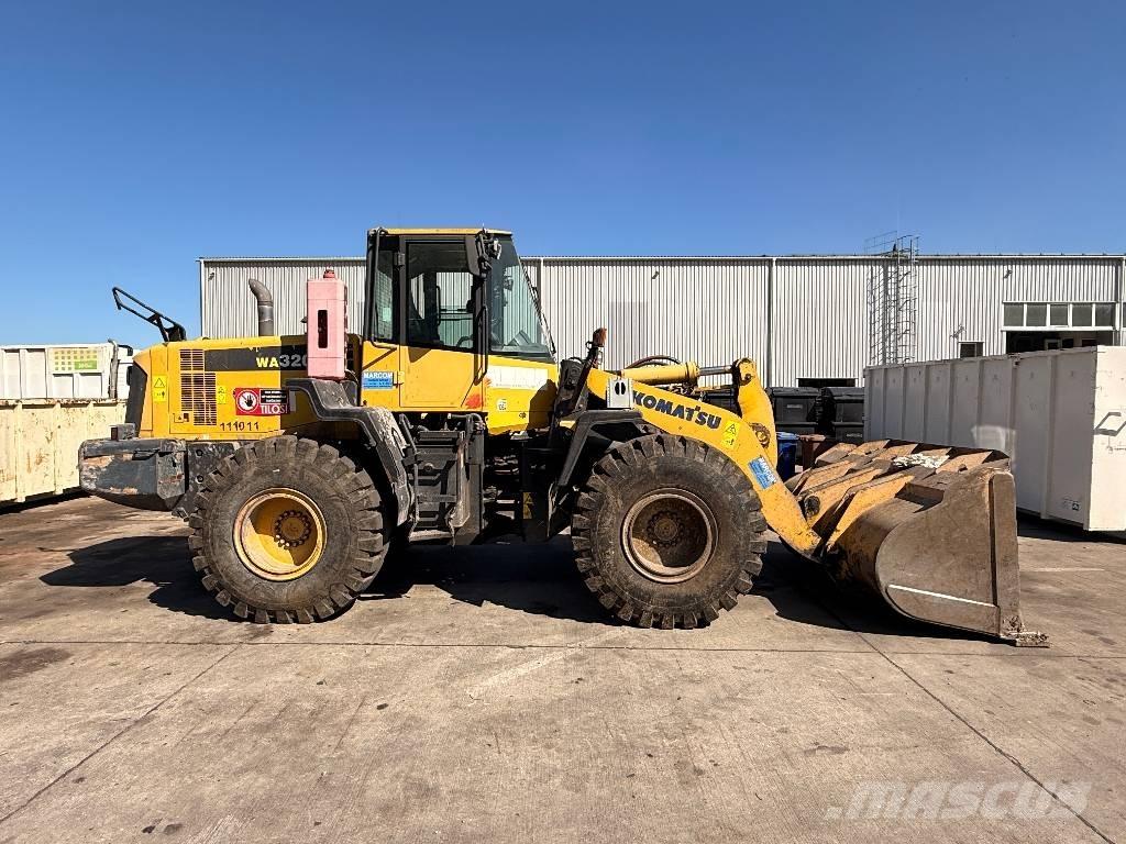 Komatsu WA 320-6 Cargadoras sobre ruedas