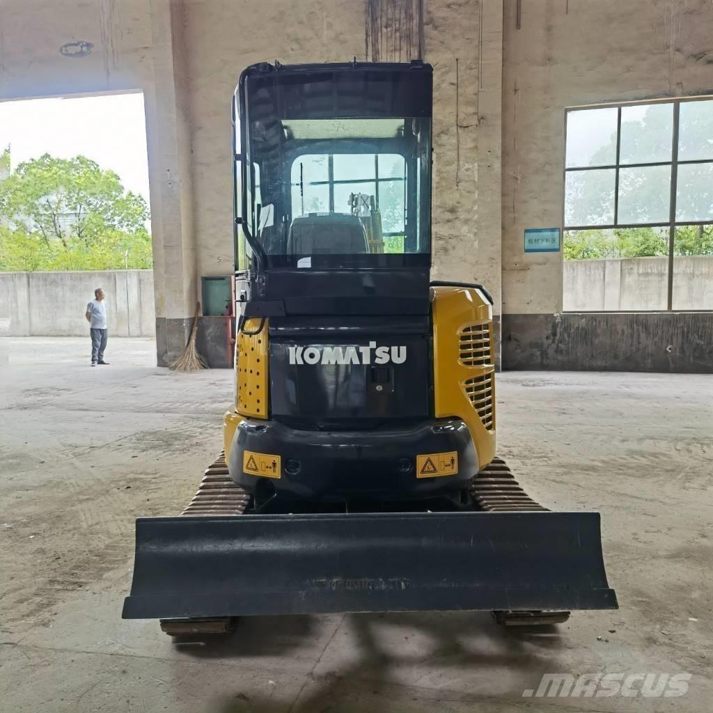 Komatsu PC30 Excavadoras de cadenas
