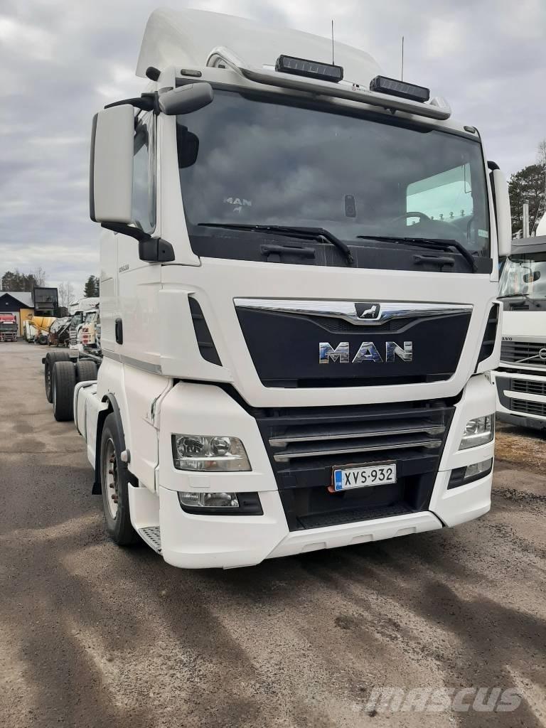 MAN TGX 26.500 Camiones chasis