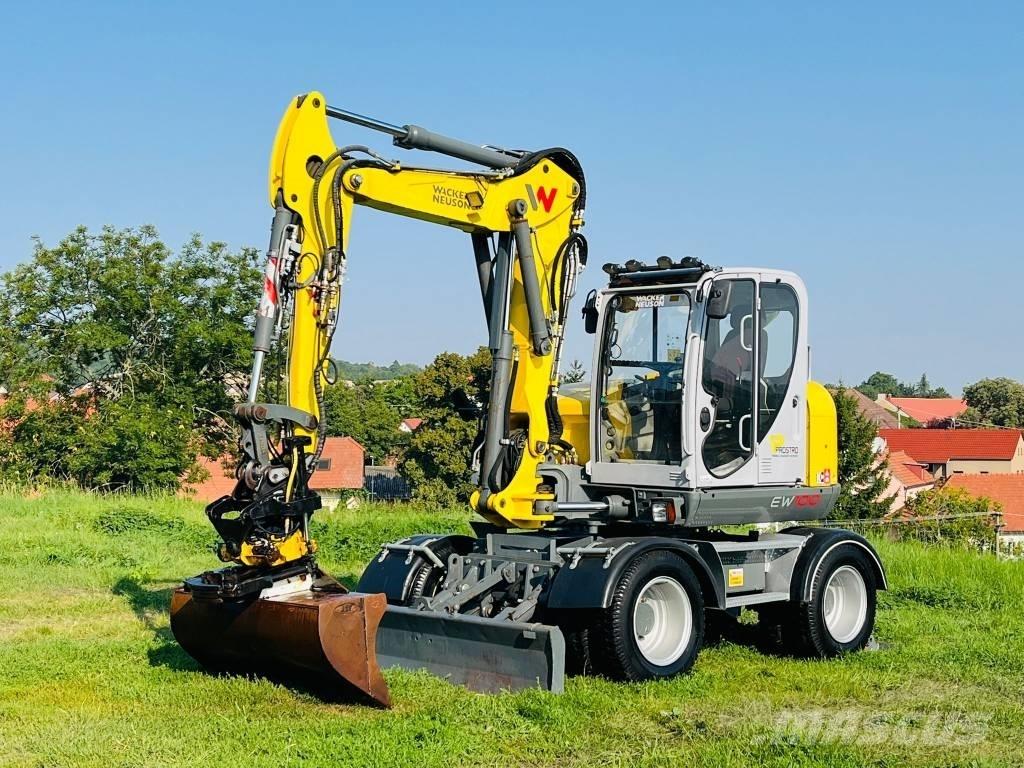 Wacker Neuson EW 100 Excavadoras de ruedas