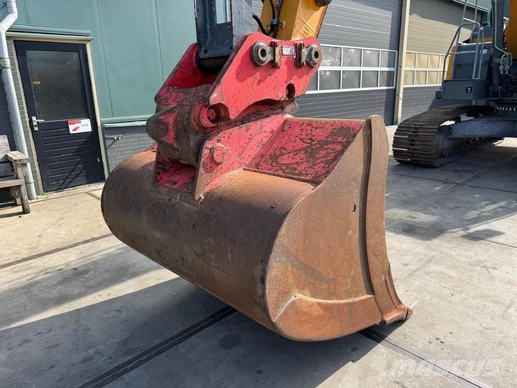 Liebherr R922 LC Excavadoras de cadenas