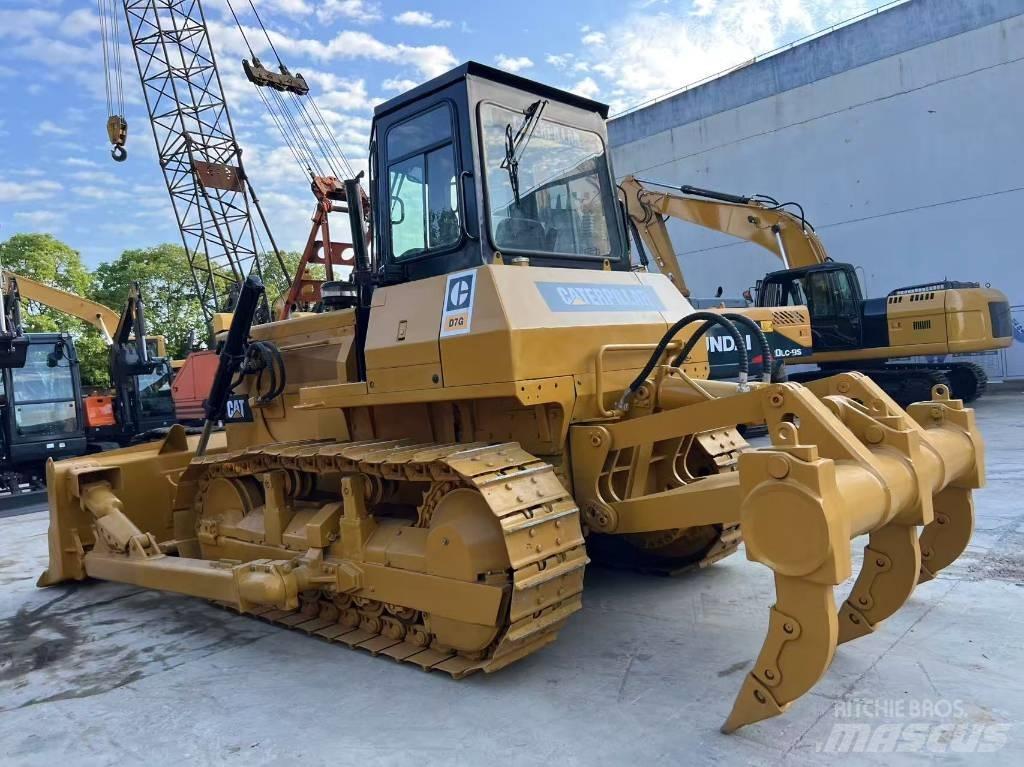 caterpilar D7G Buldozer sobre oruga