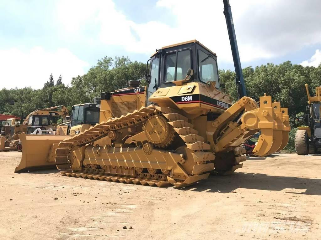 CAT D 6 G Buldozer sobre oruga