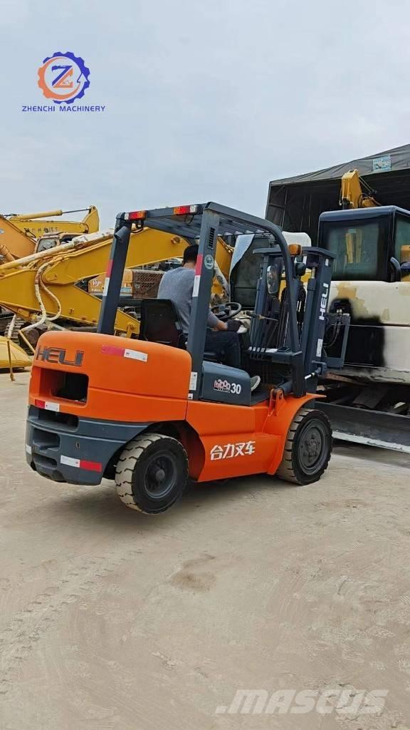 Heli CPCD 30 Carretillas diesel