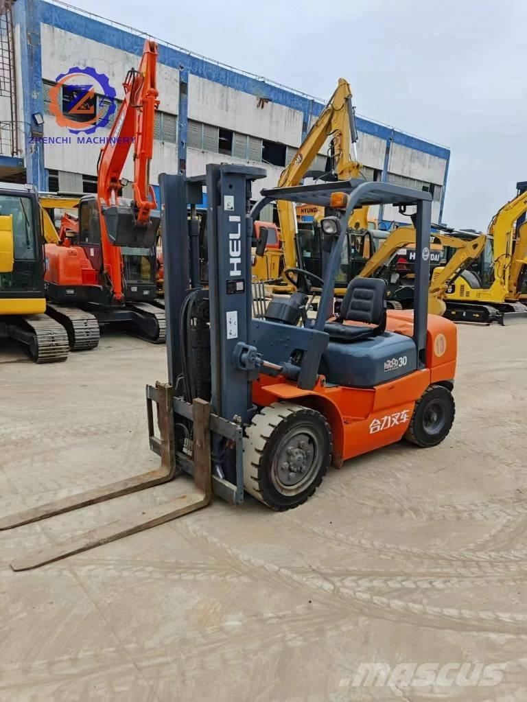 Heli CPCD 30 Carretillas diesel