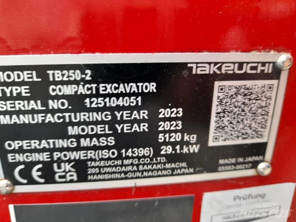 Takeuchi TB 250-2 Mini excavadoras < 7t