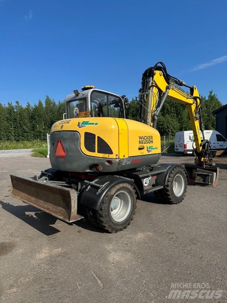 Wacker Neuson EW 100 Excavadoras de ruedas