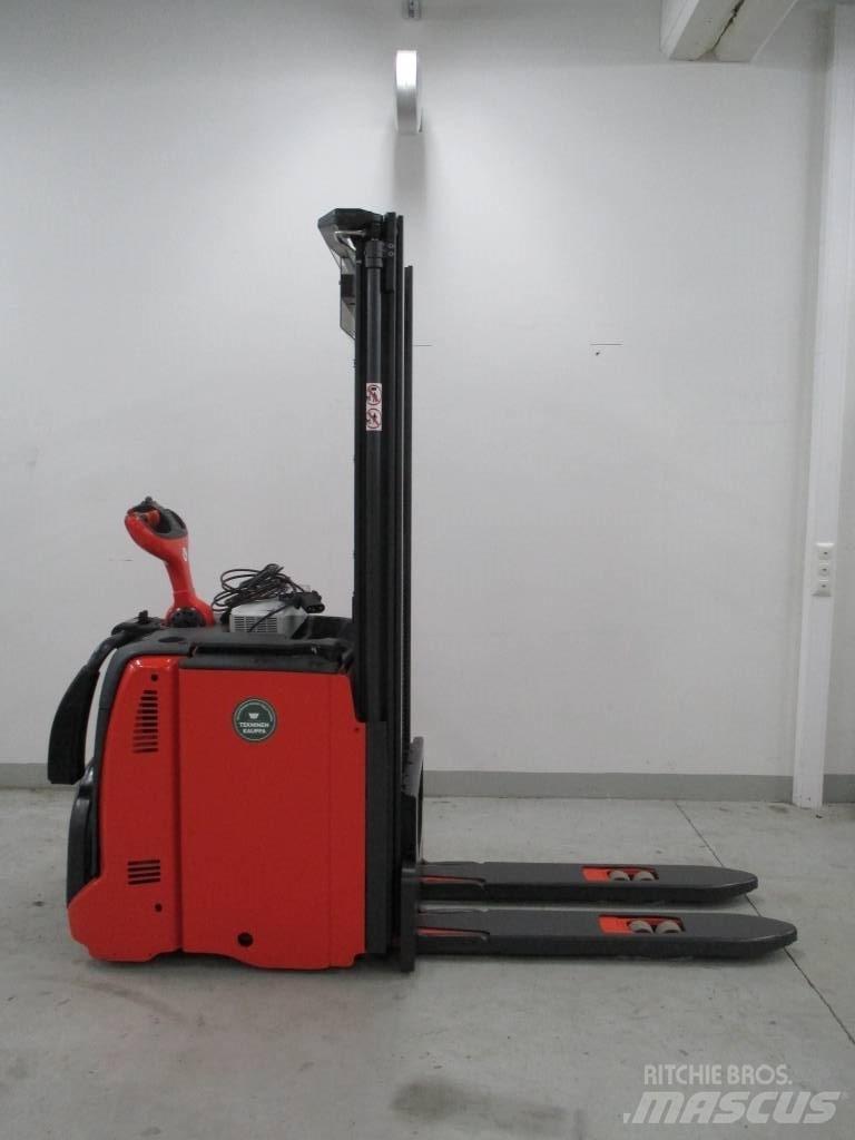 Linde L 12 AP Apiladores eléctricos autopropulsados